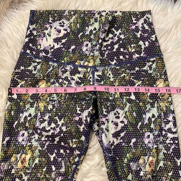 Lululemon Wunder Under Crop II *Full-On Luxtreme Floral Sport White Multi - Picture 7 of 13